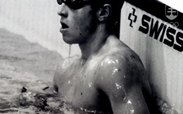 Sovietsky plavecký fenomén Vladimir Saľnikov získal v Moskve tri zlaté medaily a ako prvý v histórii pokoril na 1500 m voľným spôsobom 15-minútovú hranicu.