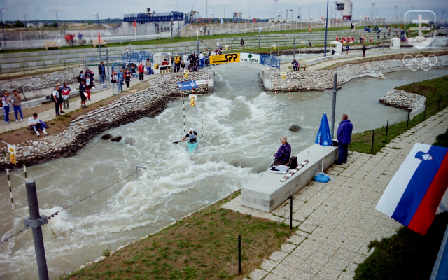 Aj v Areáli vodných športov v Čunove v Bratislave sa majstrovstvá sveta (vo vodnom slalome) konali dvakrát.